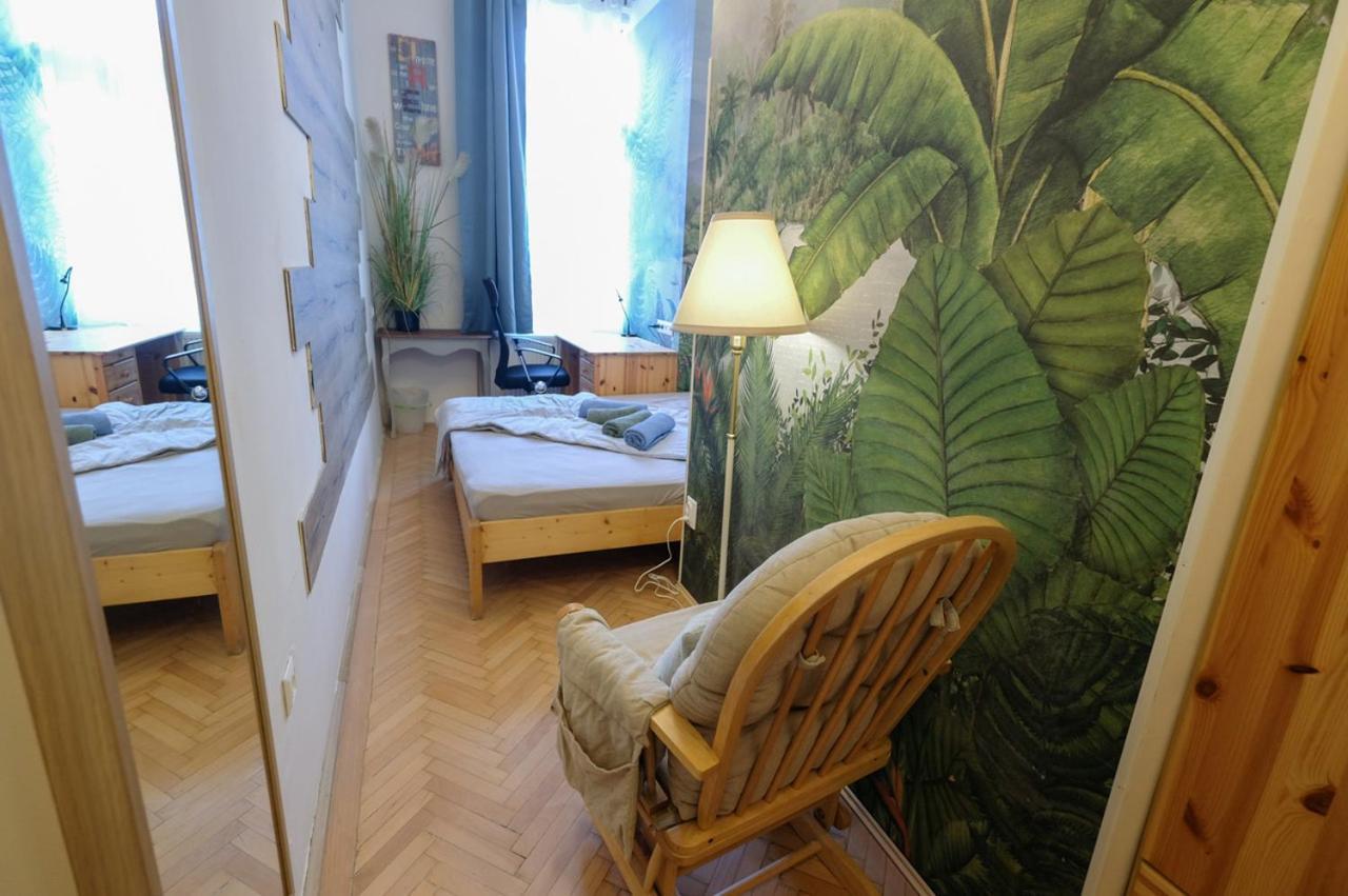 Acacia Hostal